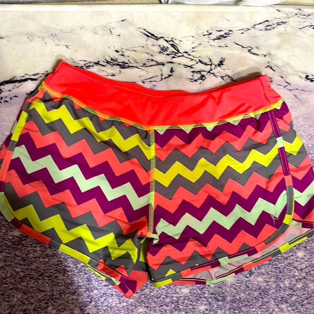 DRI-more soft shorts, size small